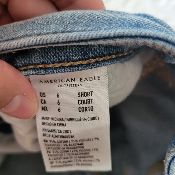 American Eagle Jeans - Picture 3 of 3